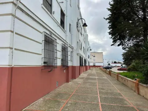 Piso en calle de la Villa de Bilbao, 5